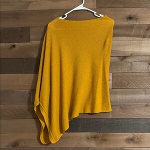 Yellow Knit Nursing Cover